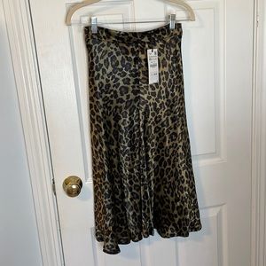 Zara new with tags midi skirt size extra small